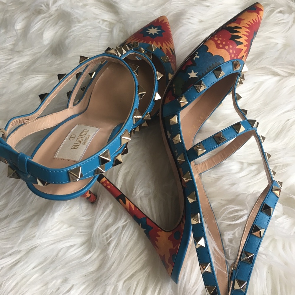 Valentino Garavani Rockstud Heels